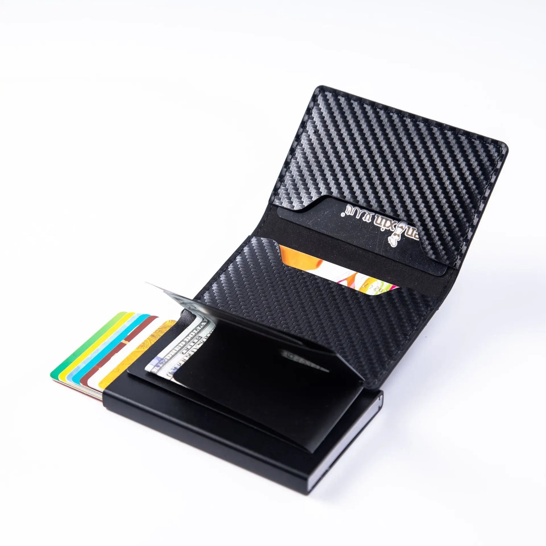 Slim RFID Carbon Fiber Wallet Men’s Metal Card Holder